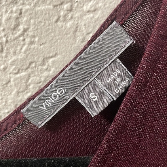 Vince. V-Neck Long Sleeve Blouse - Picture 4 of 5